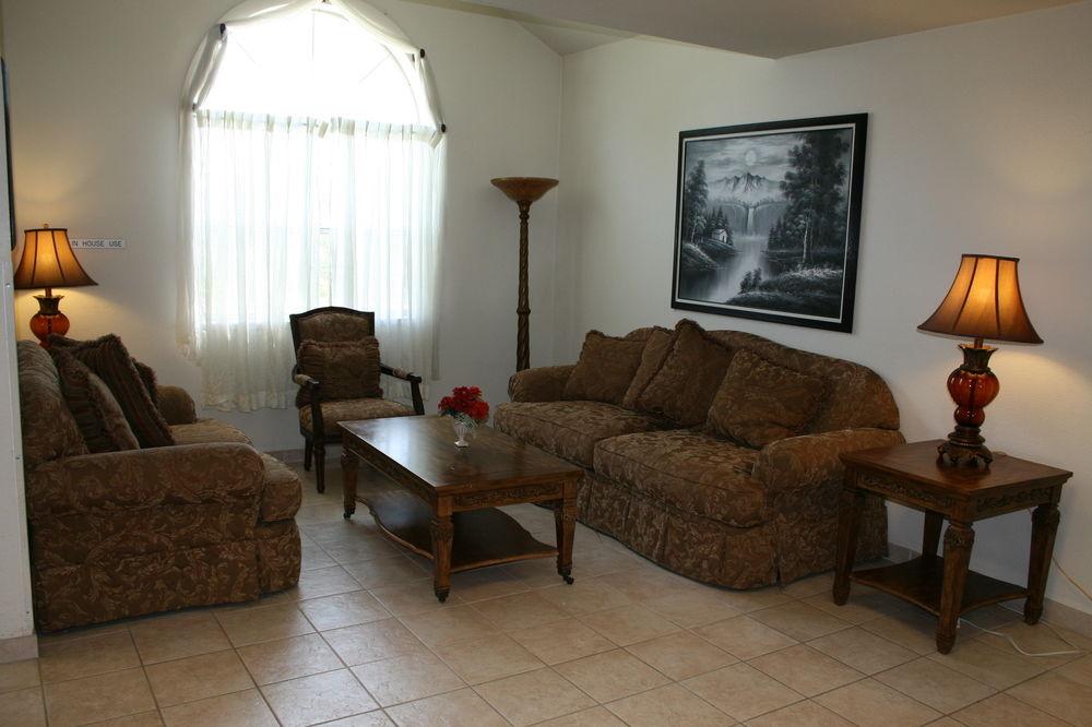 Surestay By Western Hotel 3*