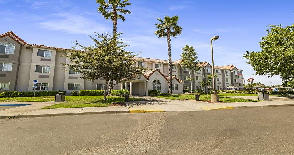 Surestay By Western Hotel Rocklin