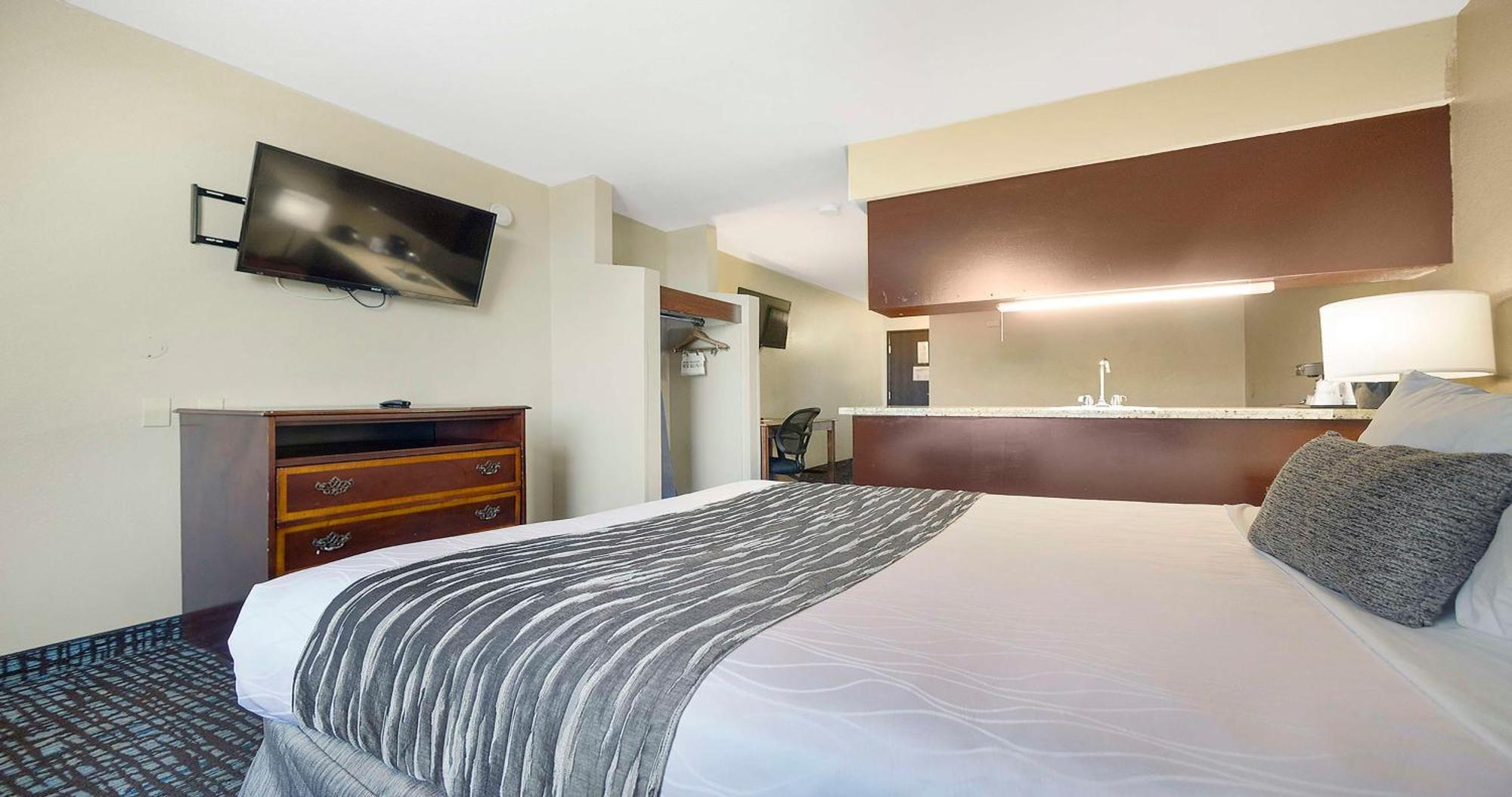 Hotel Surestay By Western 3*